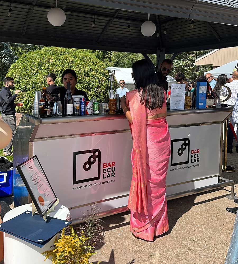 Mobile Bartending Services for Weddings in Toronto